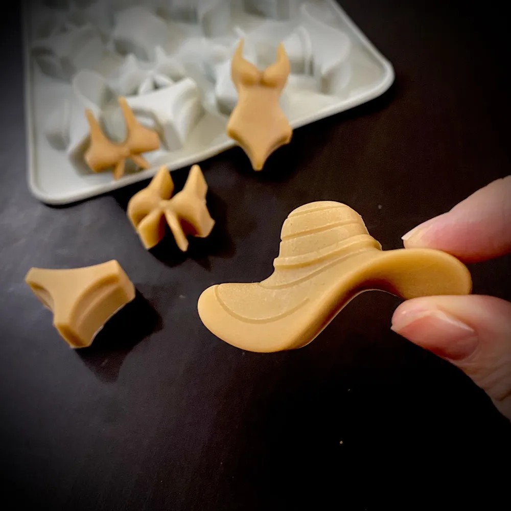 A Summer-Themed Beach Bikini M - مراجعة Soap Making Workshop وسعره