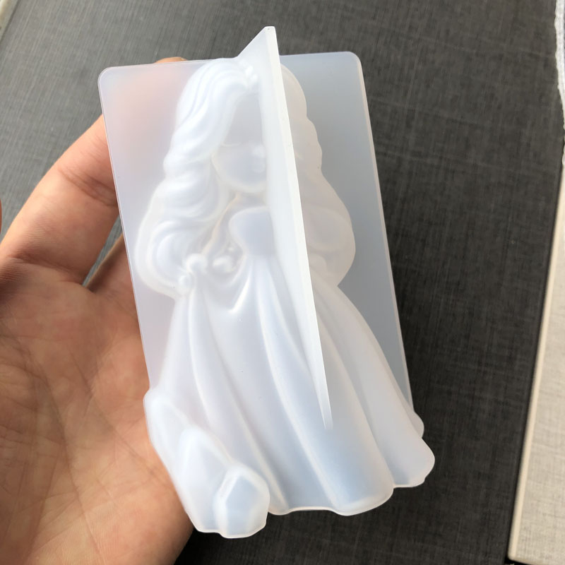 3D Cute Princess Silicone Cand - مراجعة Soap Making Tray وسعره