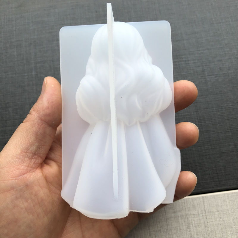 3D Cute Princess Silicone Cand - مراجعة Soap Making Tray وسعره