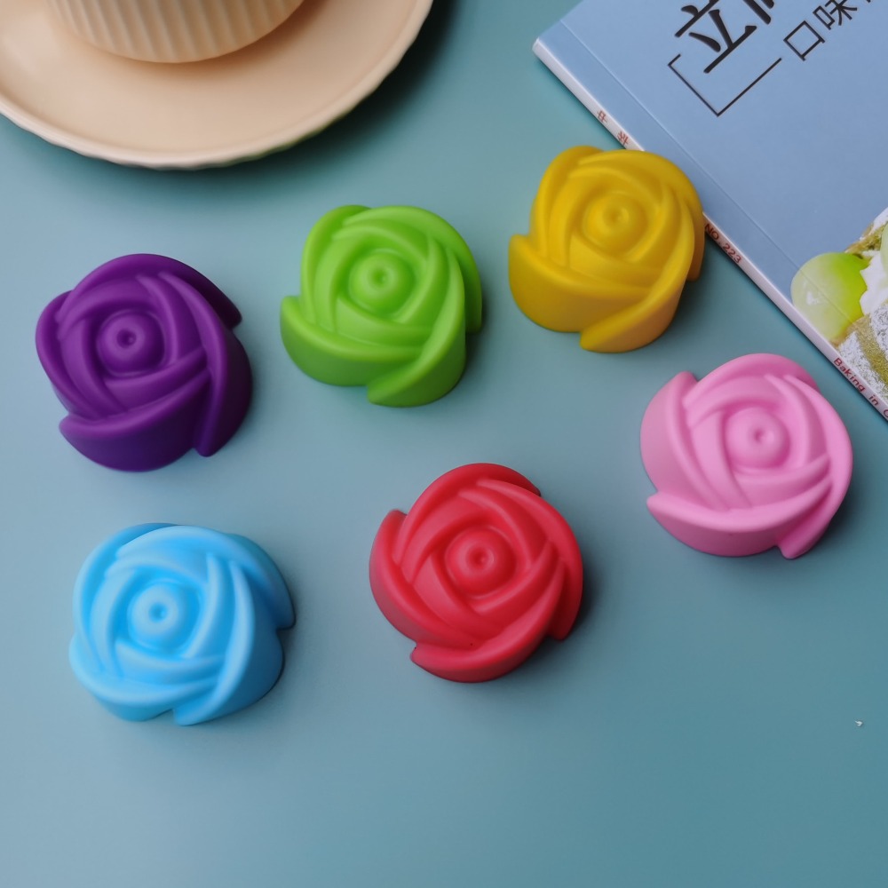 Cute 5cm Flower Silicone Cake  - مراجعة Soap Making Workshop وسعره