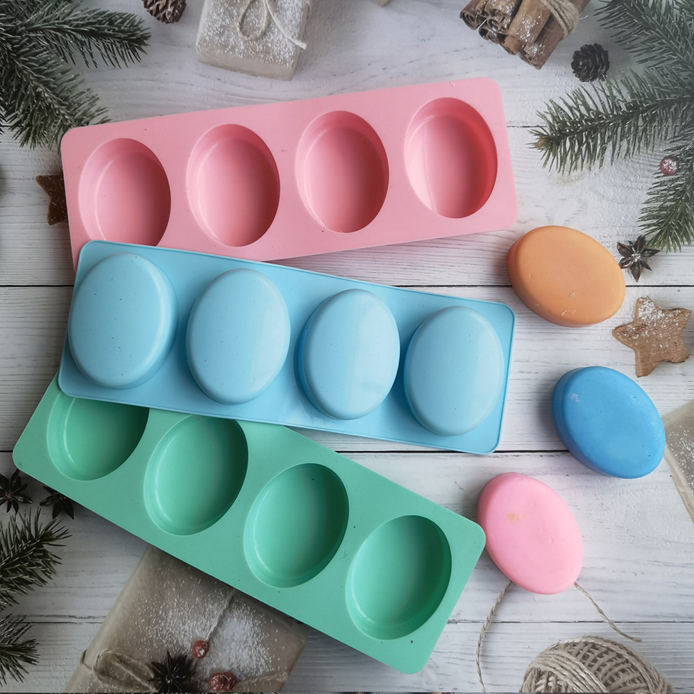 4 Cavities Oval Handmade Soap  - مراجعة Soap Making Diy Kit وسعره